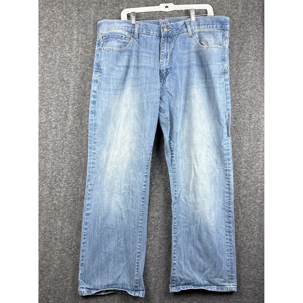 IZOD Jeans Mens 40x30 Relaxed Fit Light Wash Blue Denim 100% Cotton Casual Work